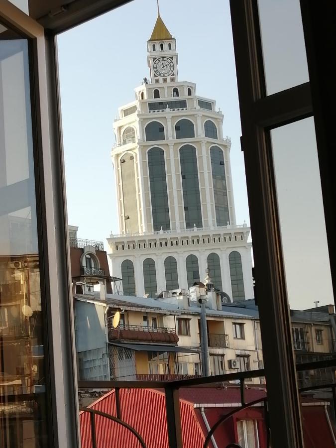 Apartments In The Historical Center Of Batumi, Near The Seaside Park Ngoại thất bức ảnh