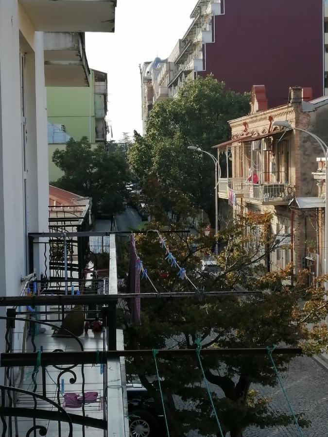 Apartments In The Historical Center Of Batumi, Near The Seaside Park Ngoại thất bức ảnh